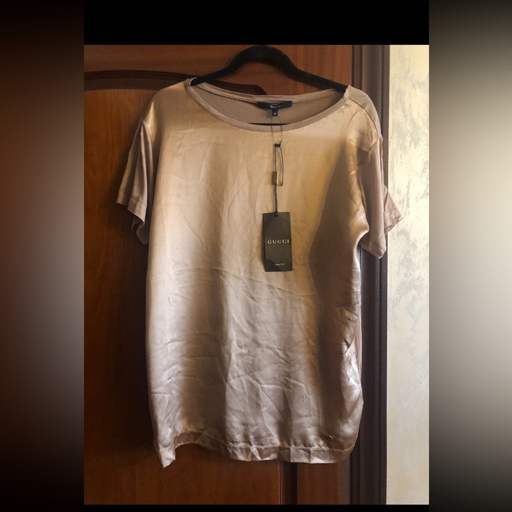 Gucci silk front t-shirt top , new with tags !